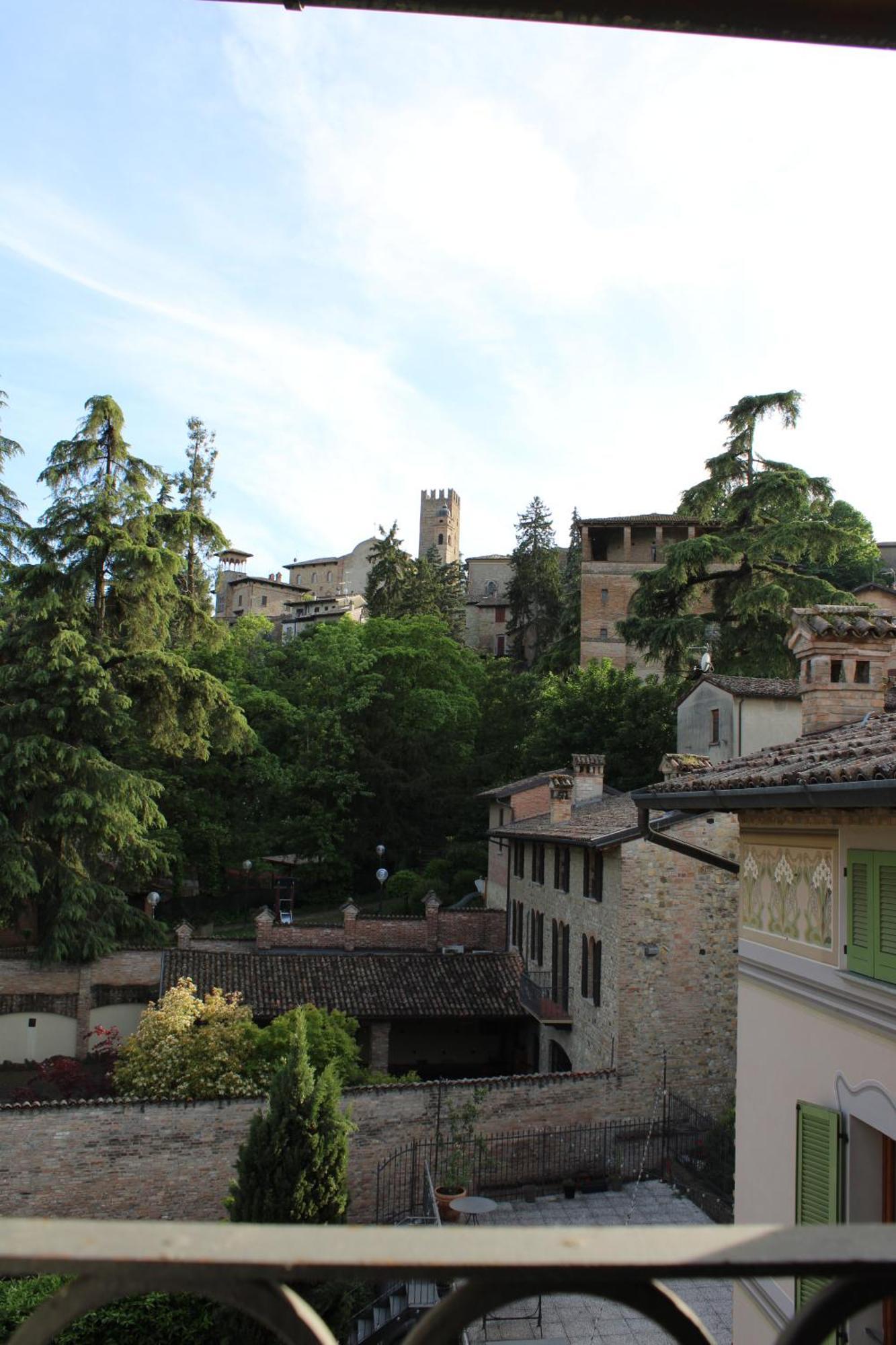 Cora Hotels Leon D'Oro Castell'Arquato Bagian luar foto